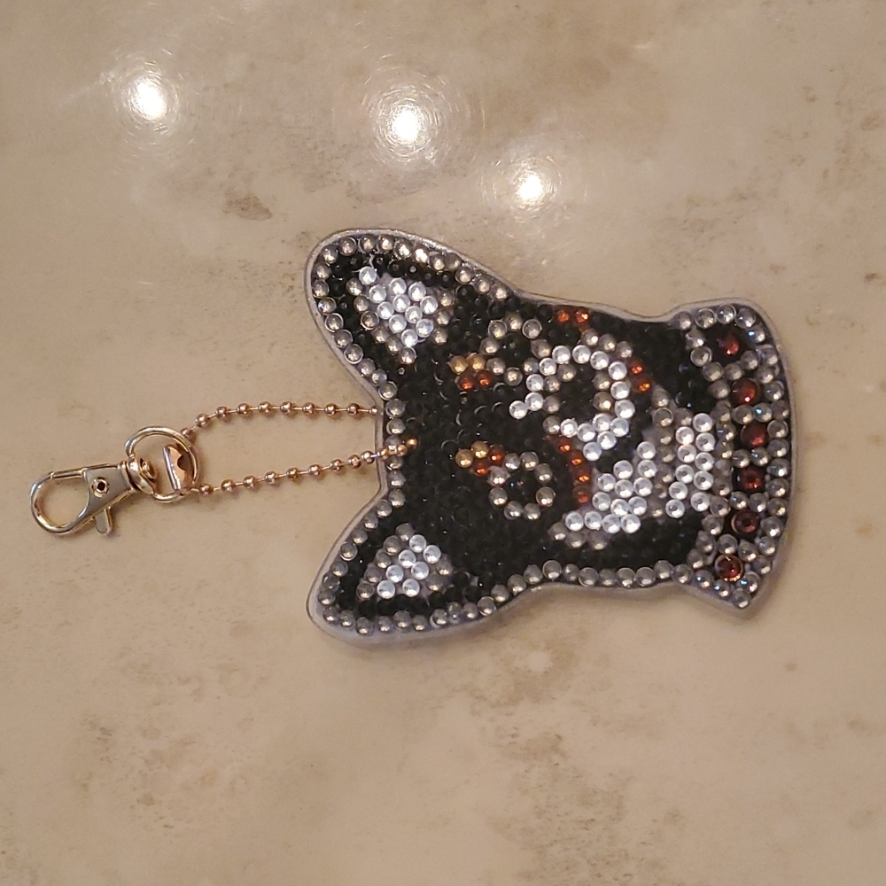 Jeweled Chihuahua Keychain/Bag Charm nwot